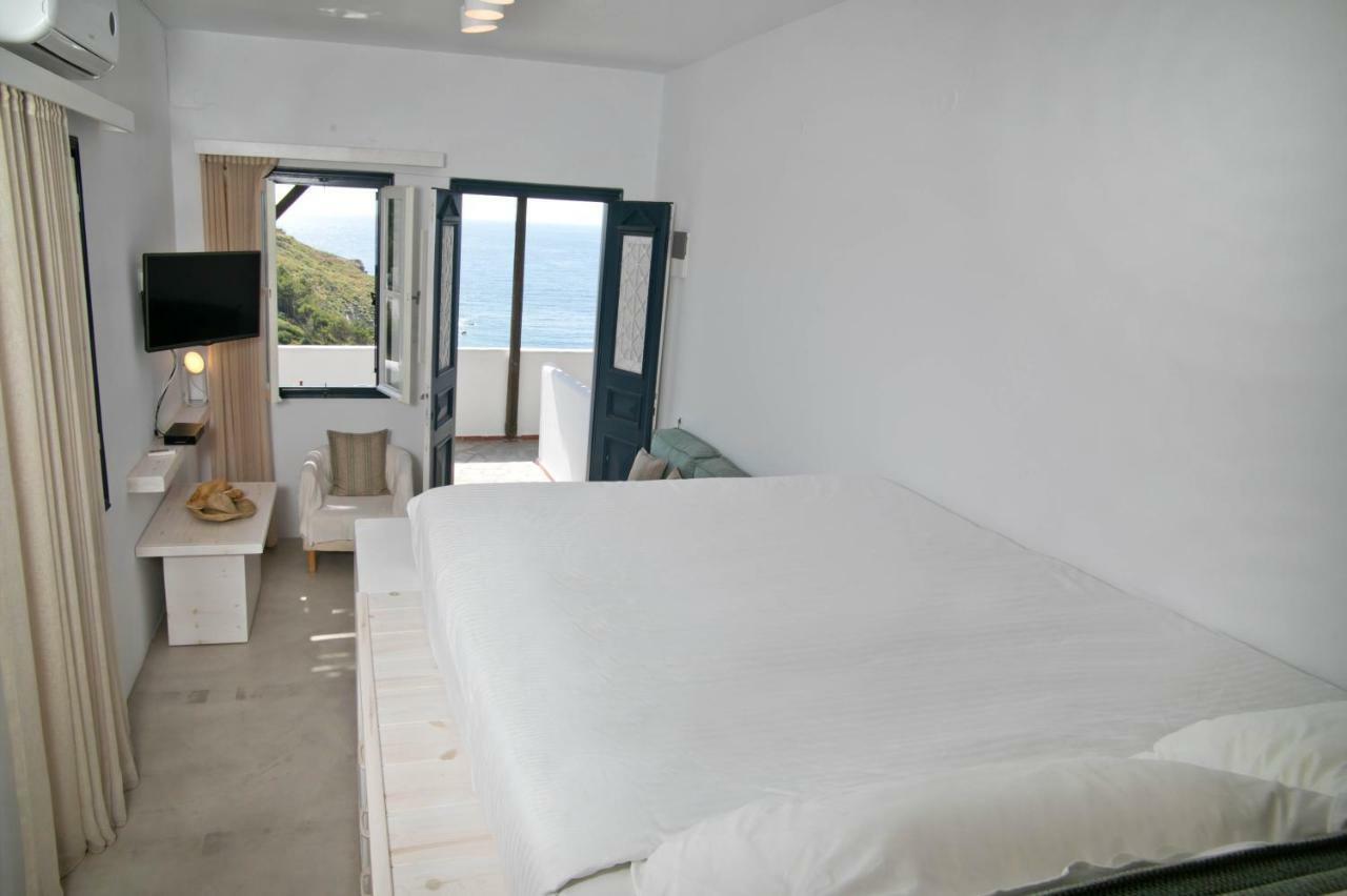 Aparthotel Blue Dawn Kalymnos Myrties Esterno foto